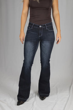 CC Carissa Classic Jean - Dark Wash