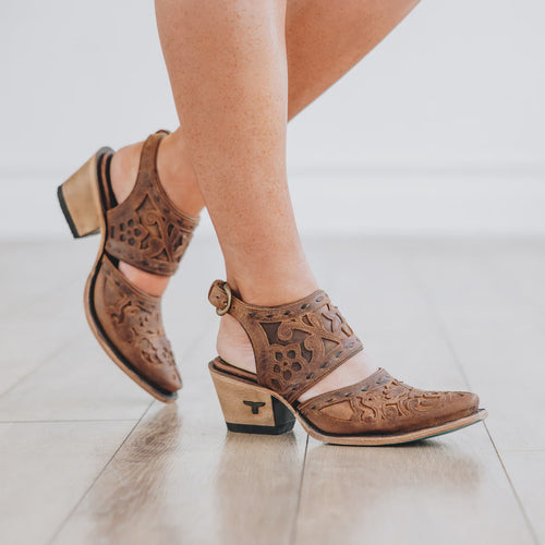Lane Robin Slingback Mule — Burnt Caramel
