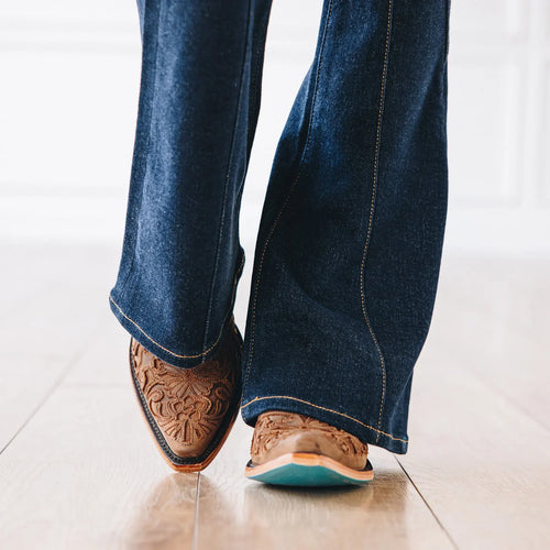 Lane Robin Slingback Mule — Burnt Caramel