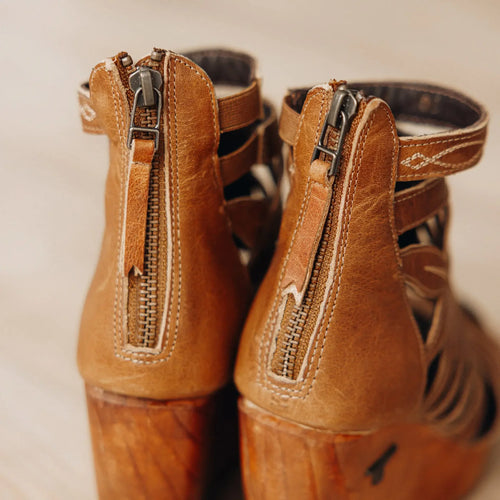 Lane Becca Wedge Desert Clay